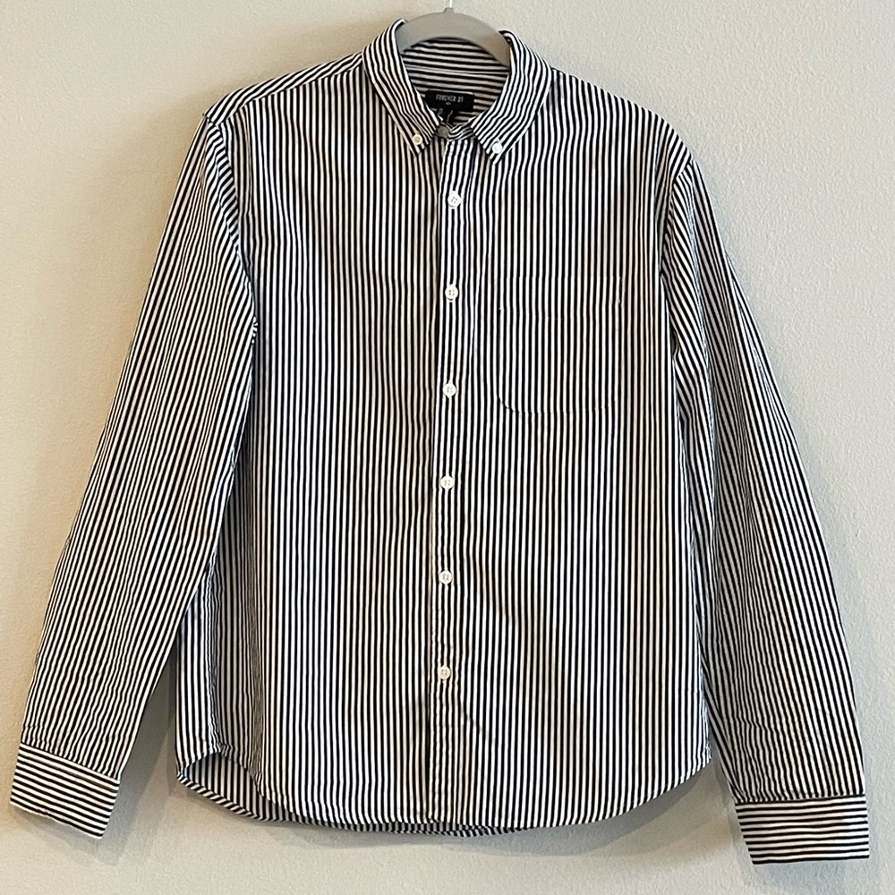Forever 21 Long Sleeves Shirt